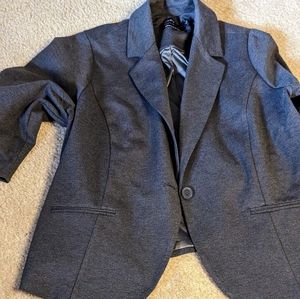 Woman’s Torrid Studio Gabardine Madison Blazer Gray 3